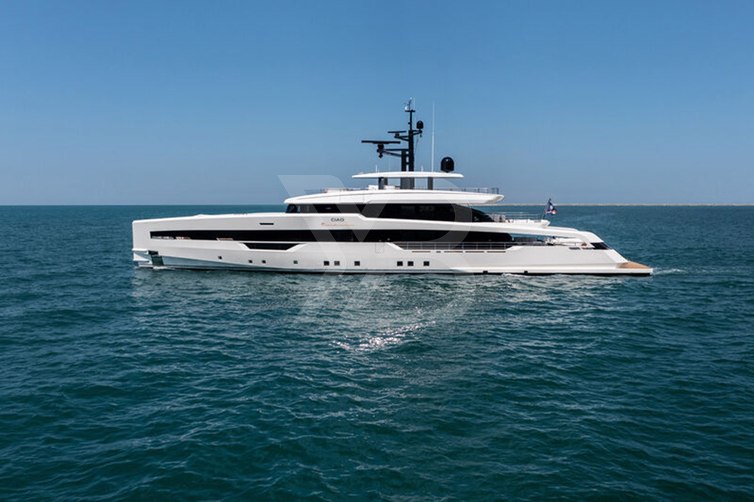 PrivateGG yacht exterior 22