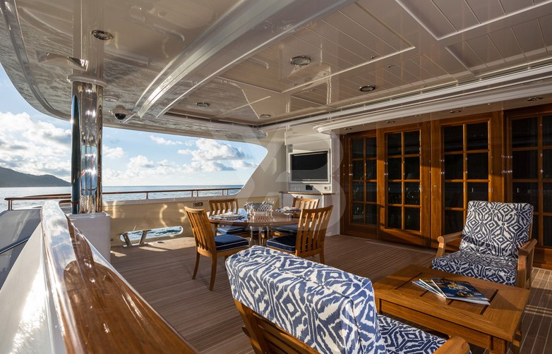 Onika yacht interior 4