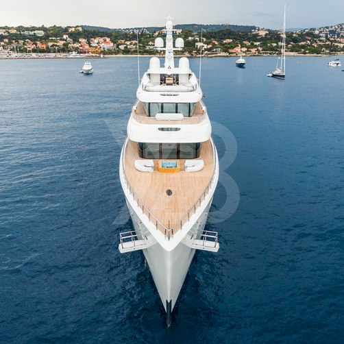 Viva yacht exterior 15