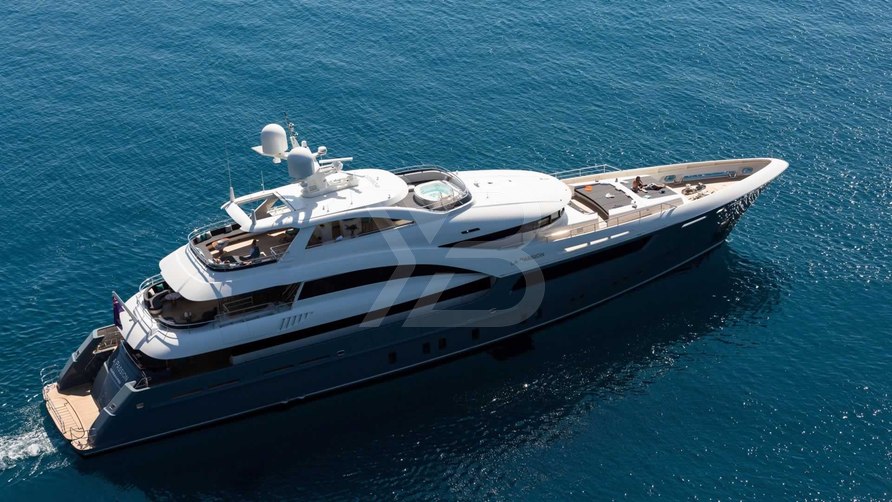 La Passion yacht exterior 2