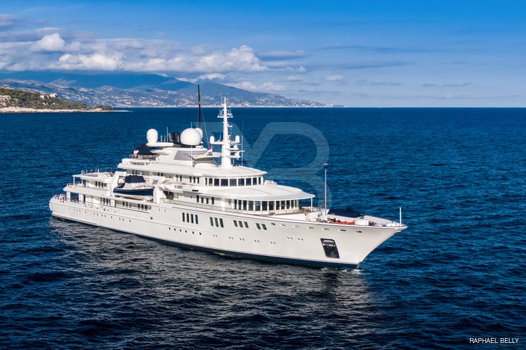 Tatoosh yacht exterior 18