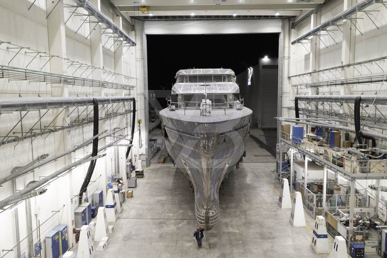 Amor a Vida yacht interior 8
