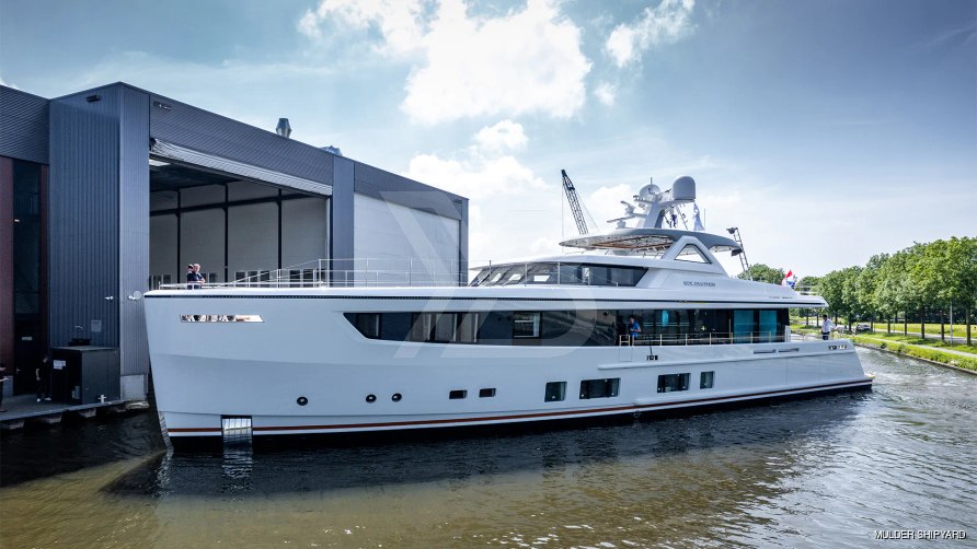 Solemates yacht exterior 13