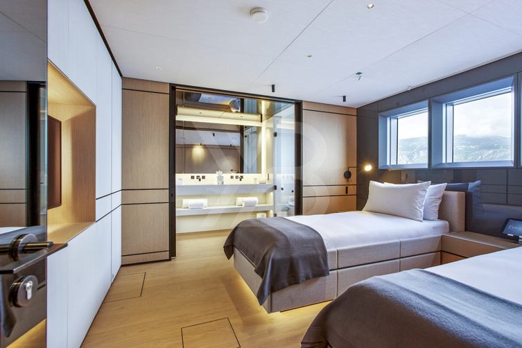 Extra Time yacht interior 26