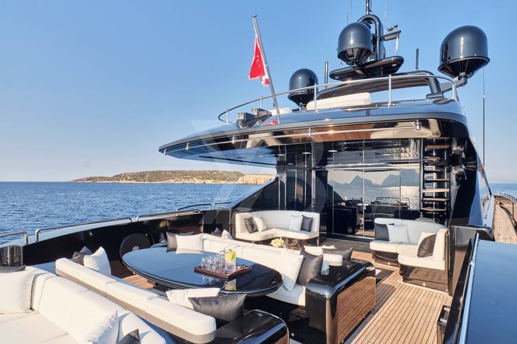 Ability yacht exterior 26