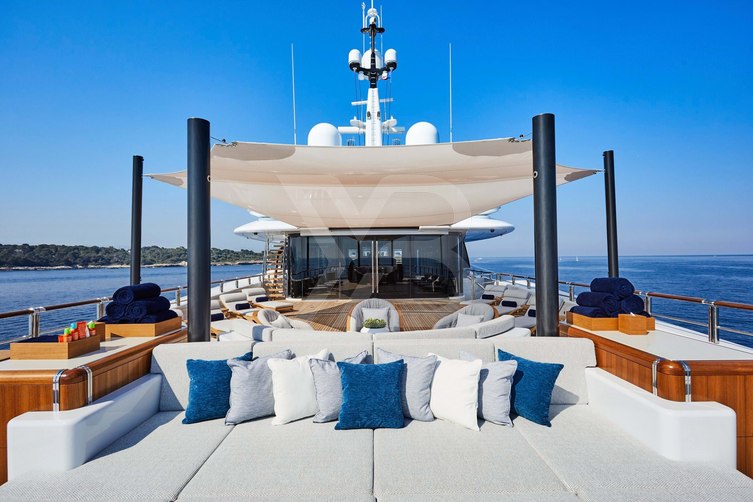 Barbara yacht exterior 3