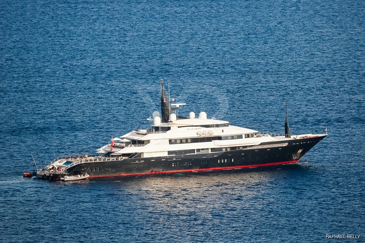 Alfa Nero yacht exterior 3