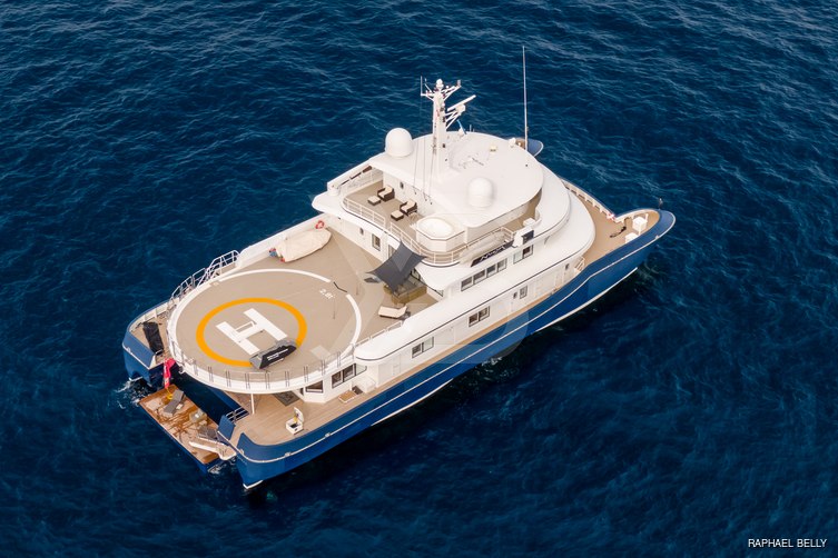 Nurja yacht exterior 5