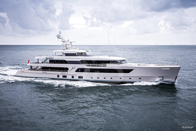 Samaya yacht exterior 2