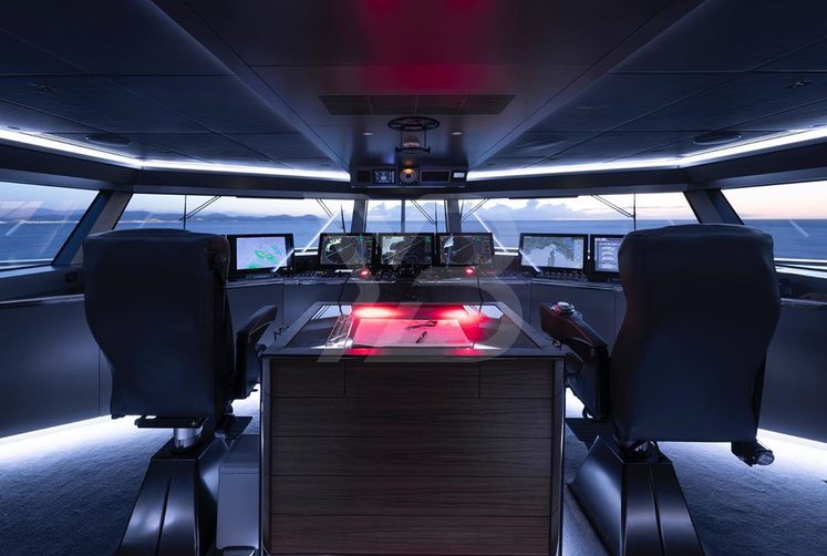 Bold yacht interior 29