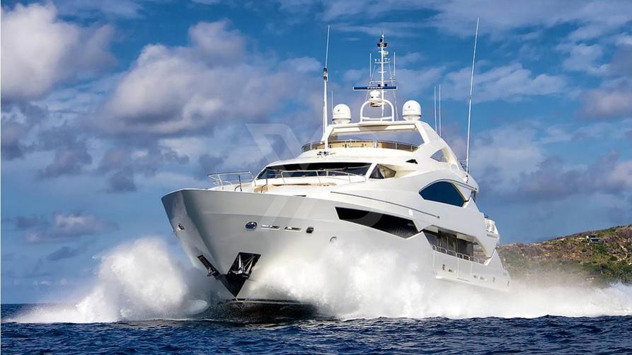 Al Amani yacht exterior 3