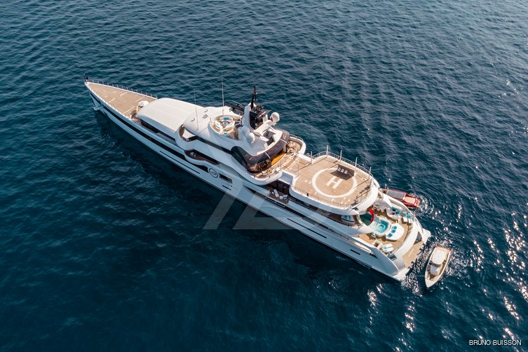 Lady S yacht exterior 9