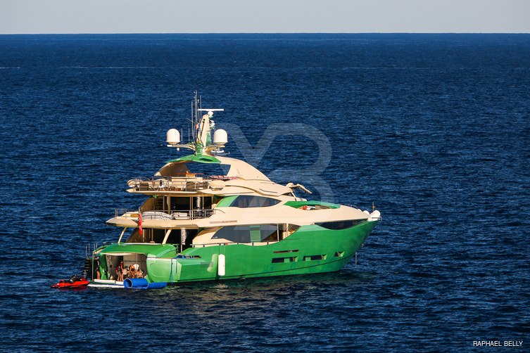 Almaha yacht exterior 3
