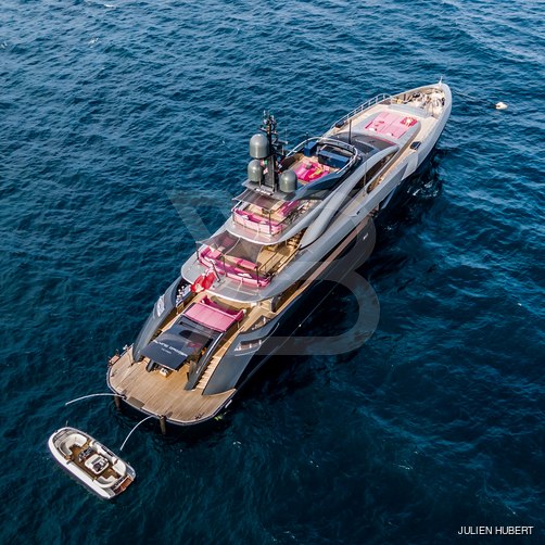 Flying Dagger yacht exterior 6