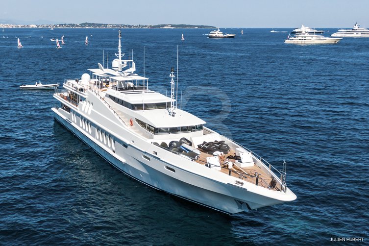 Oceana I yacht exterior 3