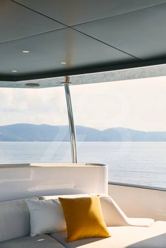 Tanelorn yacht interior 88