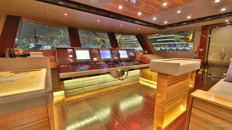 Elada yacht interior 15