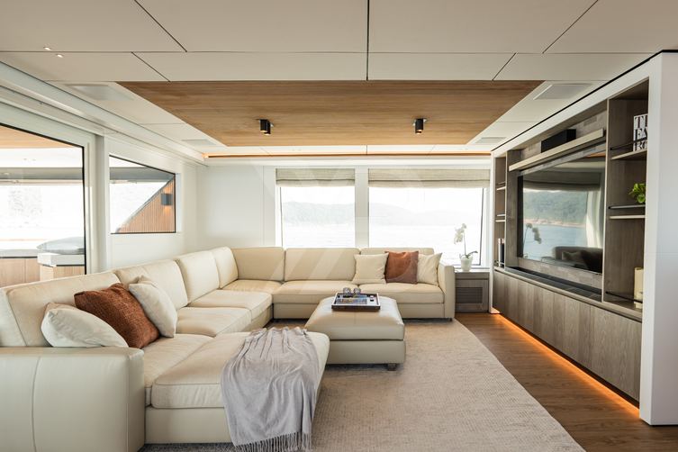 Queen Tati yacht interior 7