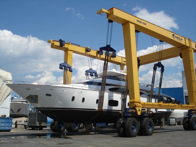 Efficient Propulsion yacht exterior 4