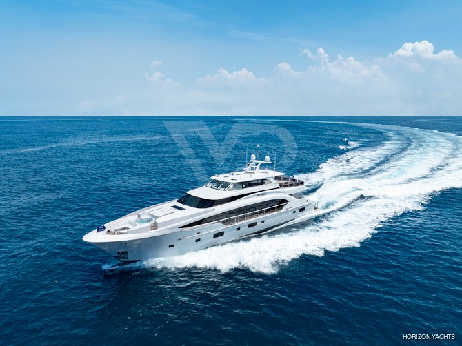 Miss Michelle yacht exterior 13