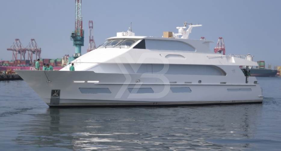 Obsession yacht exterior 3