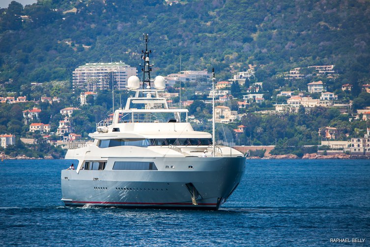 Vicky yacht exterior 13