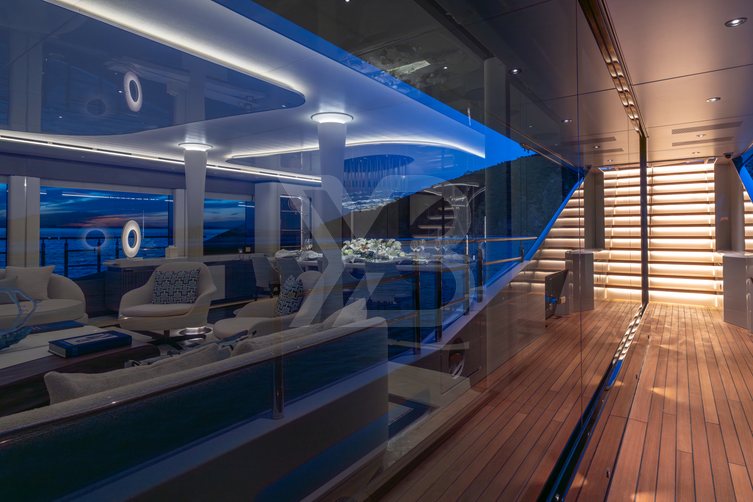 Camila yacht interior 33