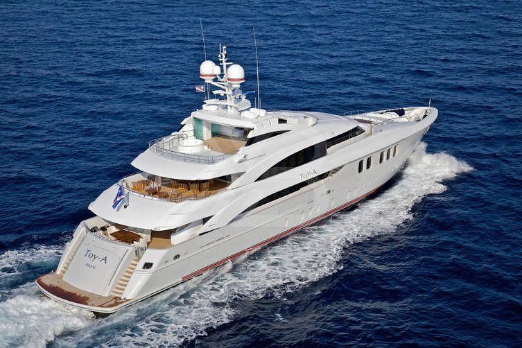 Toy-A yacht exterior 6