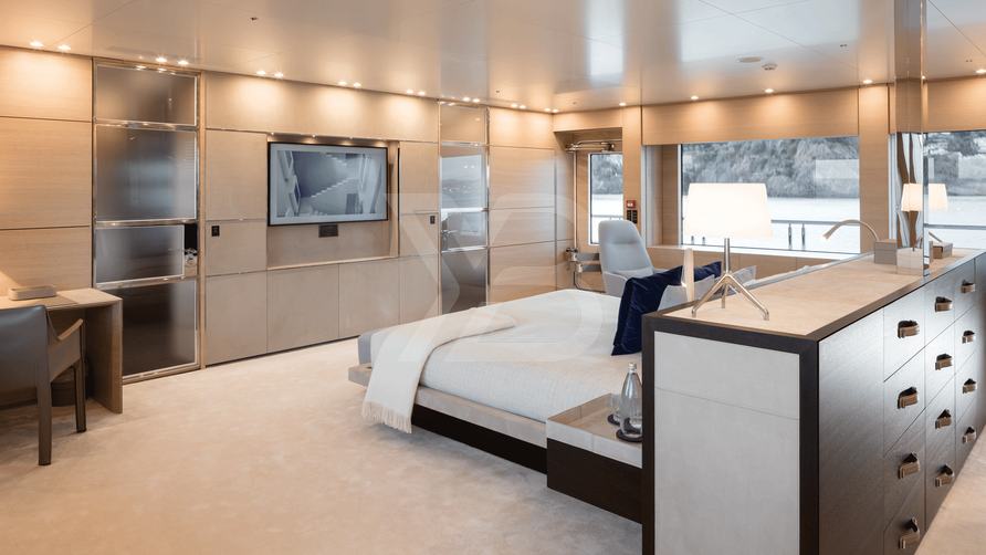 Bold yacht interior 18