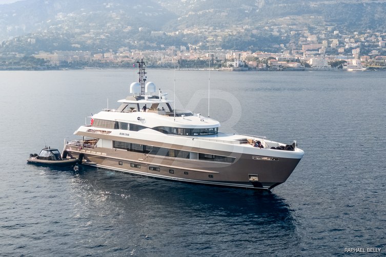 Ares yacht exterior 12