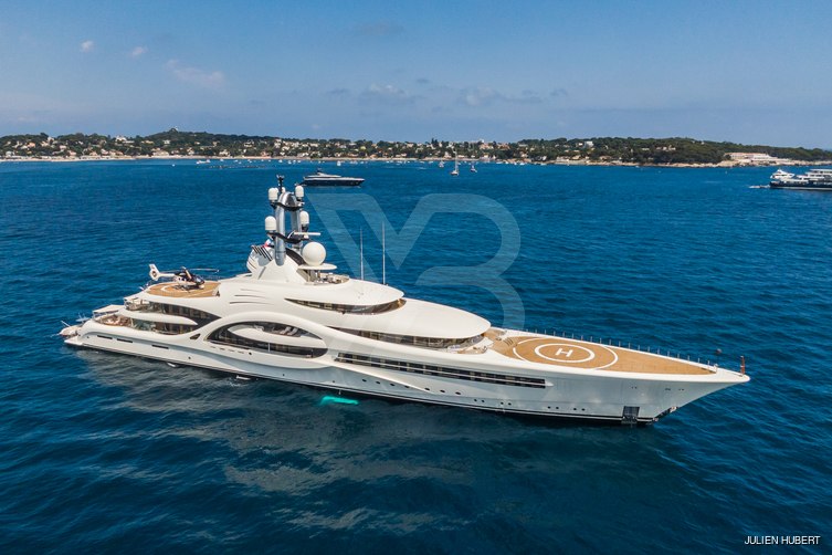 Anna yacht exterior 38