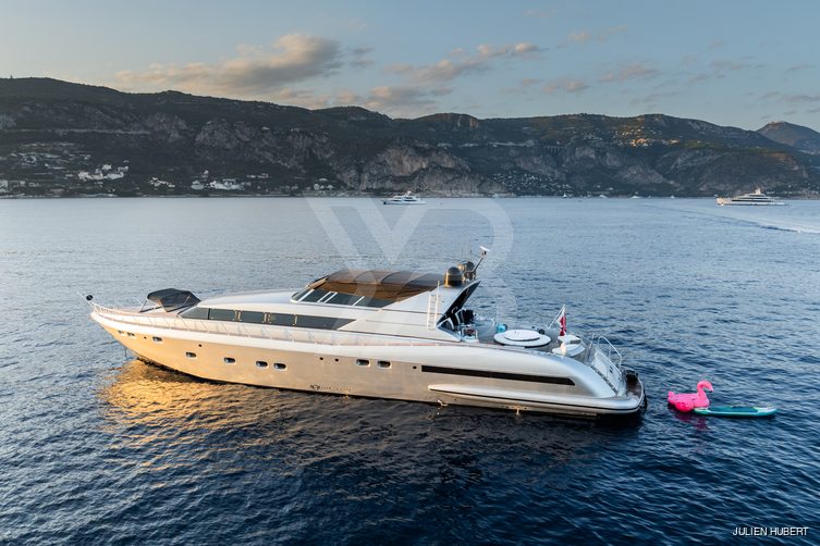 Lauren V yacht exterior 5