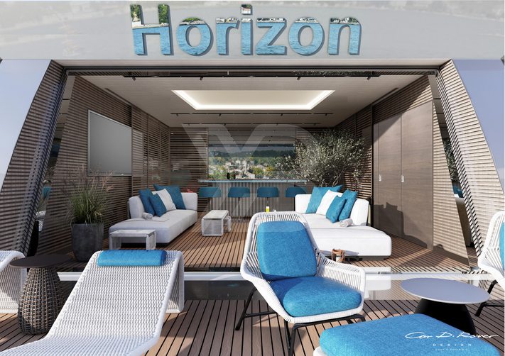 Horizon yacht exterior 6