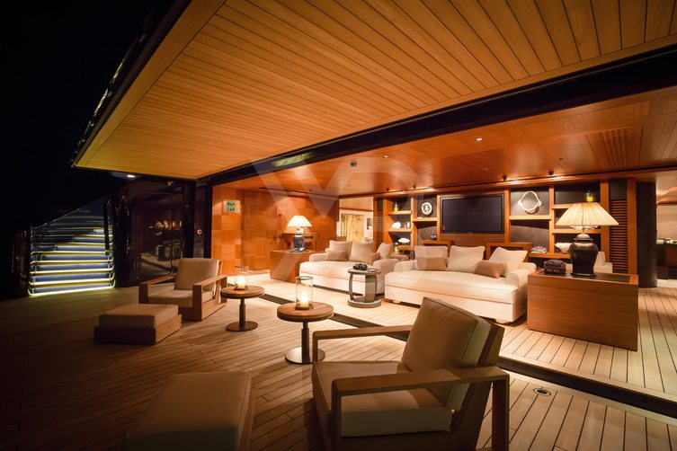 Luna yacht interior 43