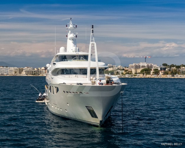 Maraya yacht exterior 3