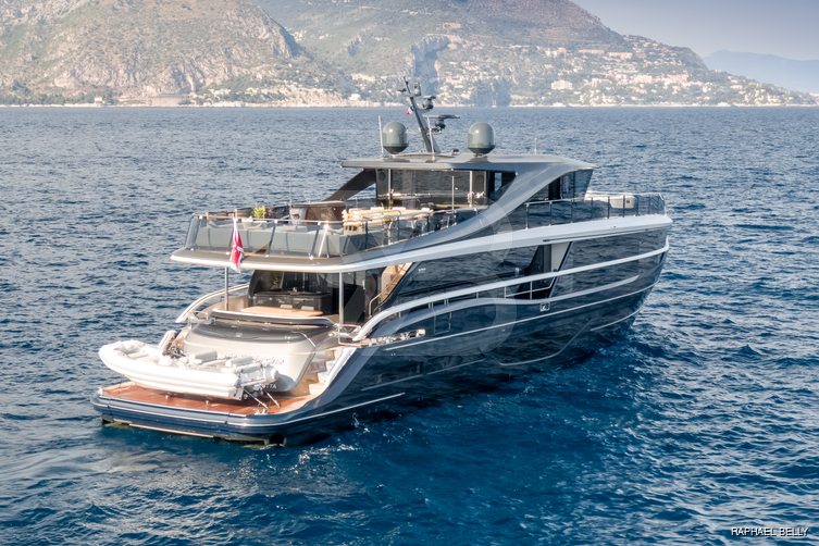 St Catherine yacht exterior 9