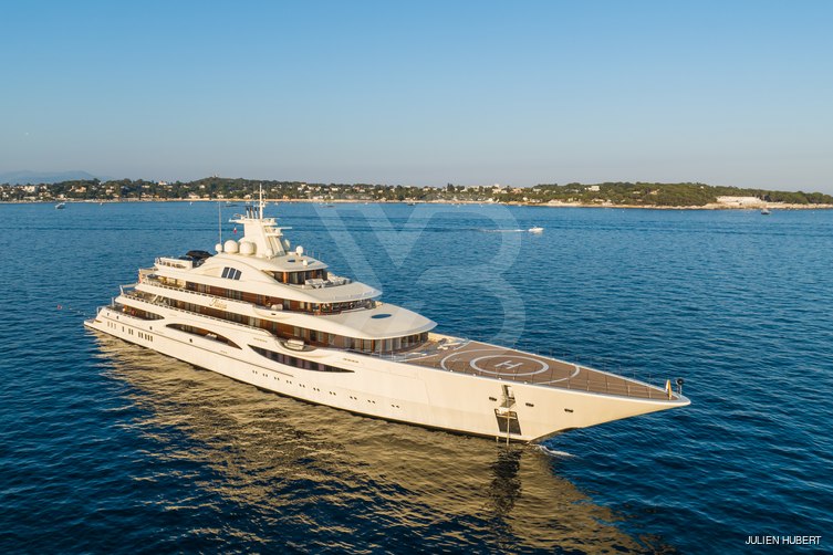 Alaiya yacht exterior 57