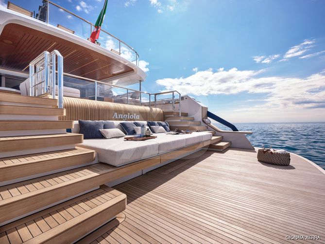 Angiola yacht exterior 18