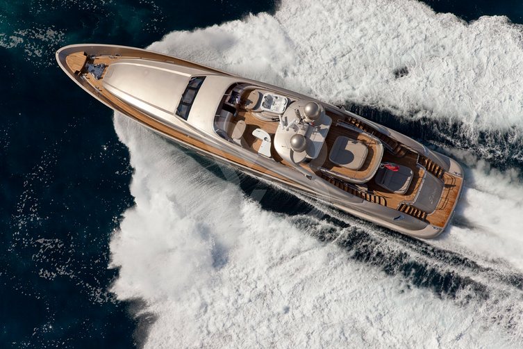 Soiree yacht exterior 4