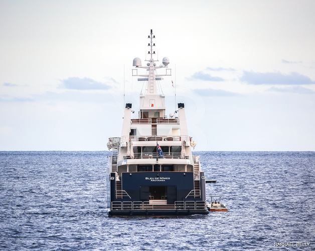 Bleu De Nimes yacht exterior 5