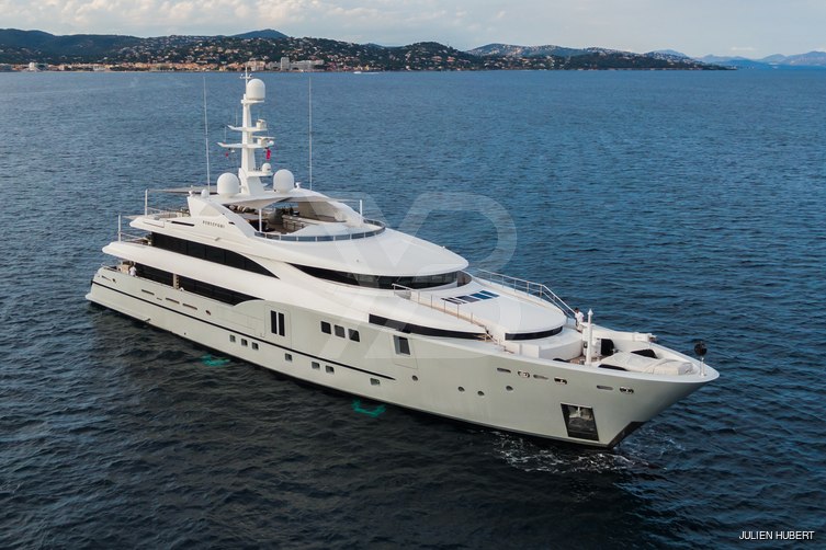 Persefoni I yacht exterior 2