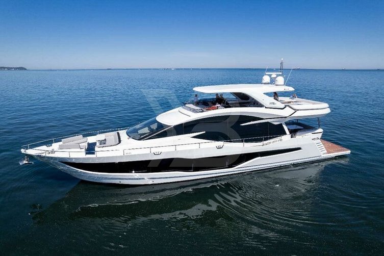 Galeon 800 /01 yacht exterior 2