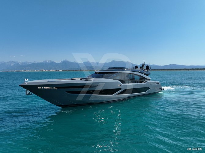 Grey Goose I yacht exterior 2