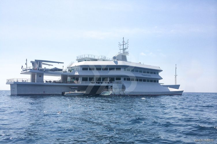 Asean Lady yacht exterior 6