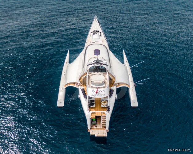 Galaxy of Happiness yacht exterior 11