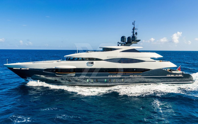 South yacht exterior 2