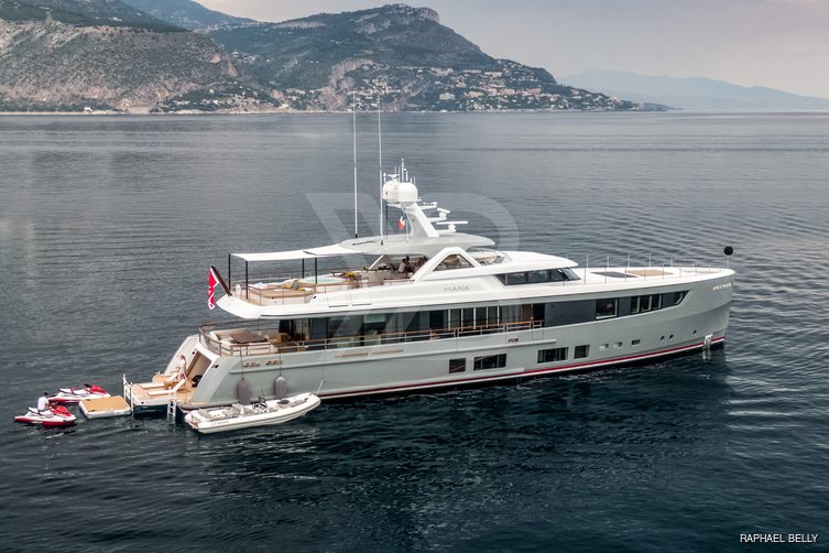 Mana I yacht exterior 8