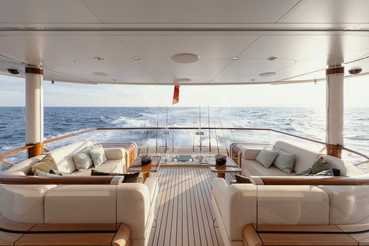 Special One yacht interior 120