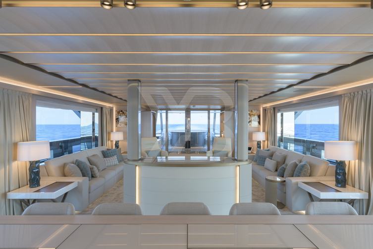 EIV yacht interior 9