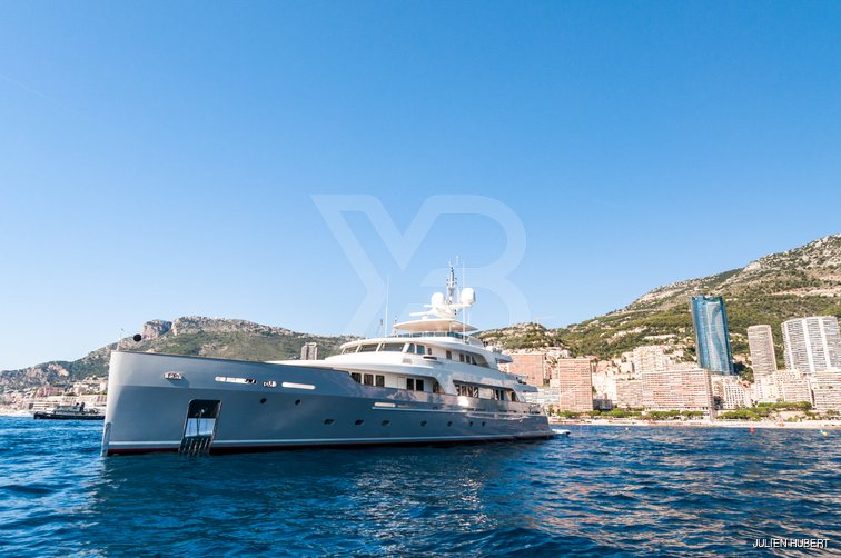 Libra Omega yacht exterior 3